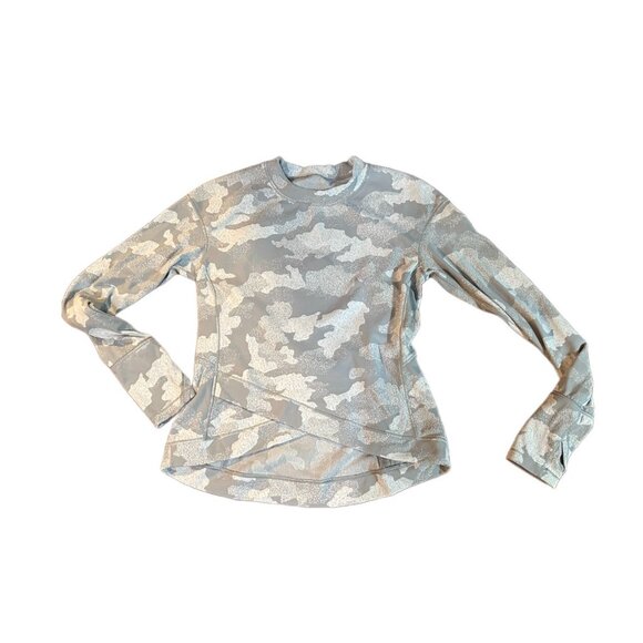 Lululemon Close to Crossing Shirt Size 10 Gray Camo Thumbholes Zip Back Pocket - Picture 3 of 16